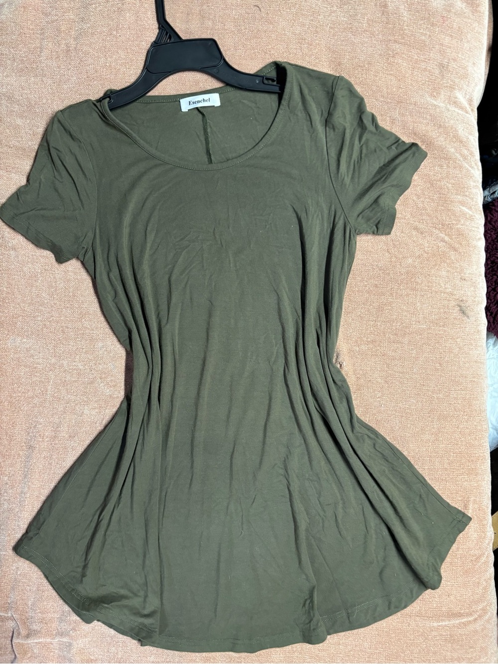 Essential Olive Scoop Neck Short Sleeve dress